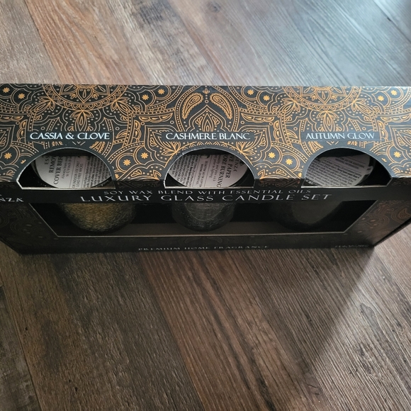 Essenza Candles Soy Wax Blend with Essential Oils Luxury Glass - Picture 6 of 8